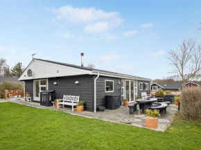 Holiday Home Kjartan - 32m to the inlet by Interhome
